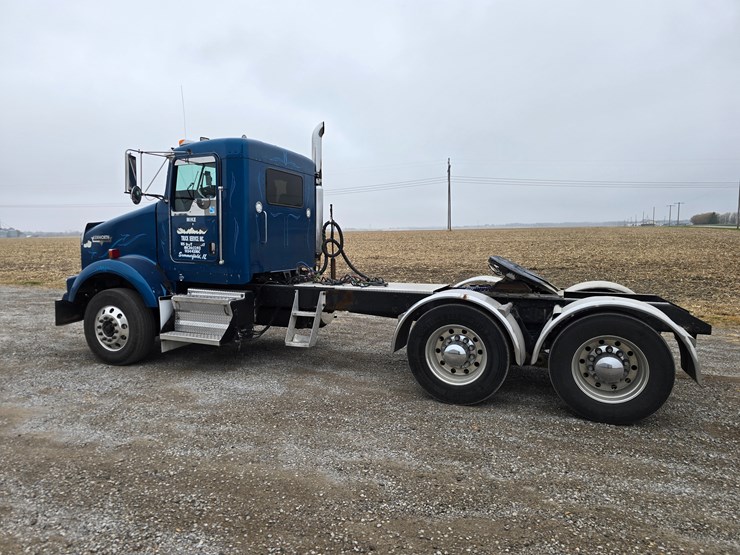 kenworth-t800-image-8