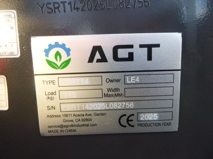 2025-agt-ysrt14-skid-steer-track-loader-image-19