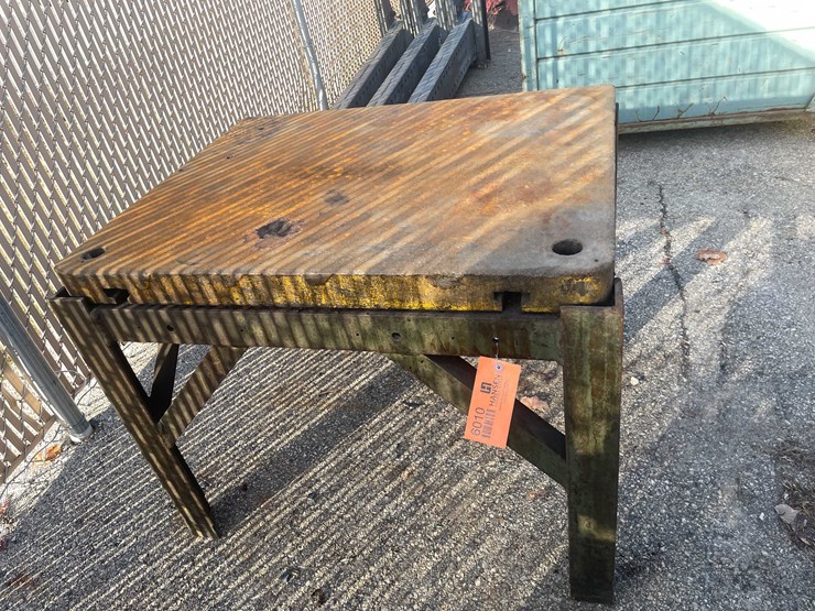 #6010-•-heavy-duty-steel-shop-table-(o11)-image-8