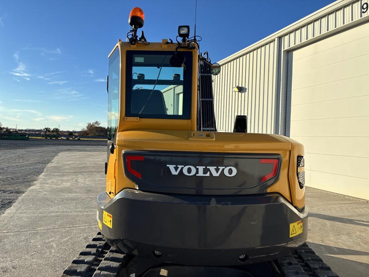 volvo-ecr88d-image-31