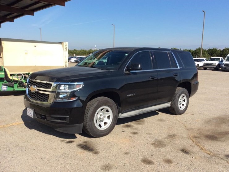 2016-chevrolet-tahoe-image-1