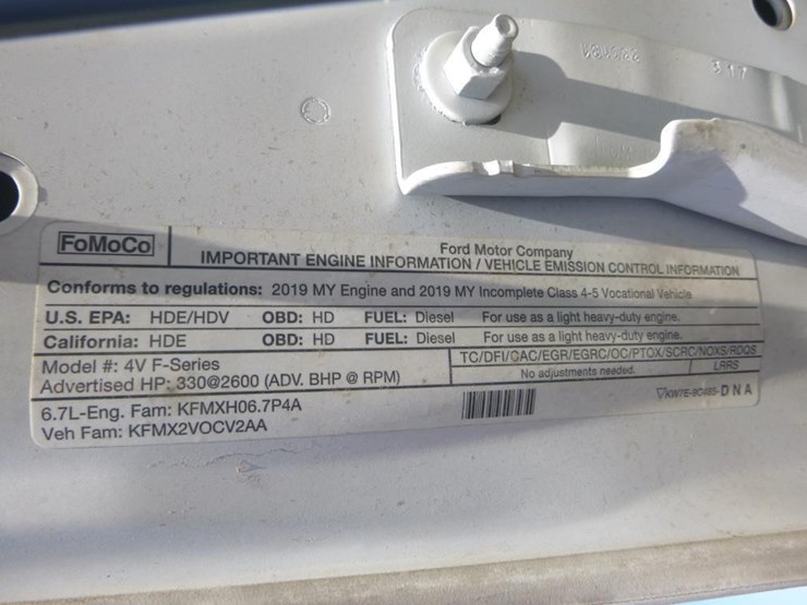 2019-ford-f550-image-29