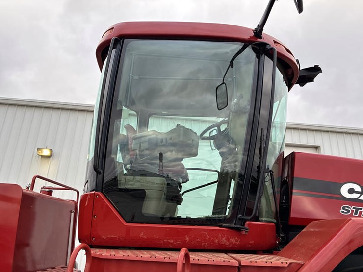 case-ih-steiger-435-image-20