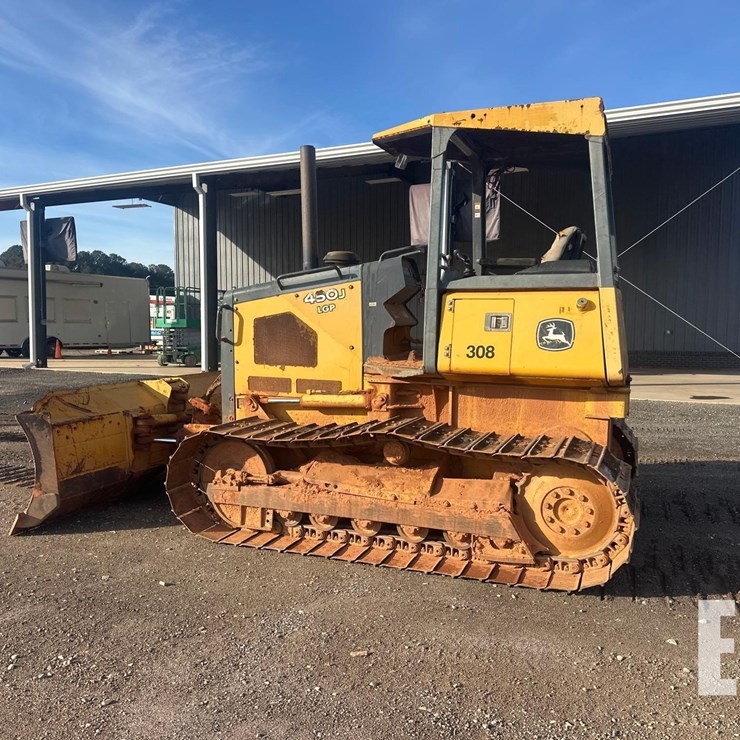 2010 DEERE 450J LGP
