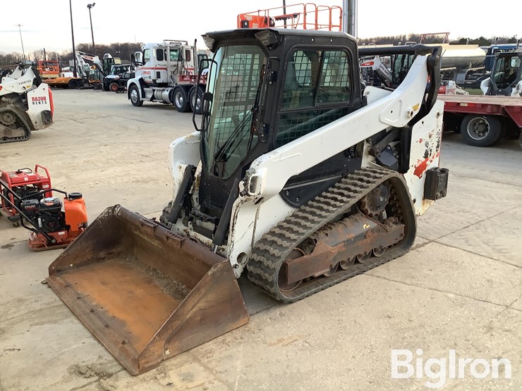 bobcat-t66-image-1