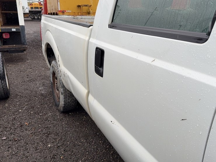 2011-ford-f250-image-7