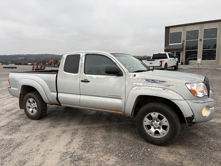 toyota-tacoma-image-3