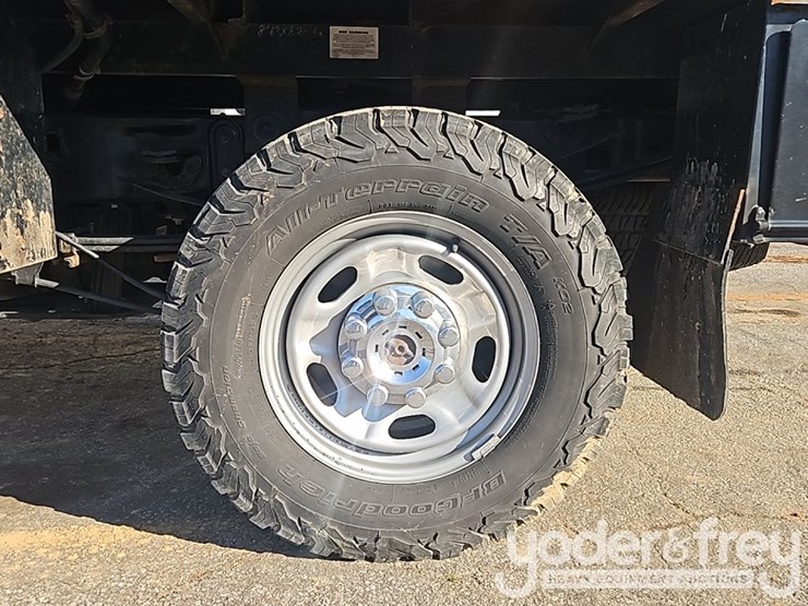 2019-ford-f250-xl-image-9