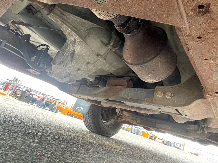 2013-chevrolet-1500-image-33