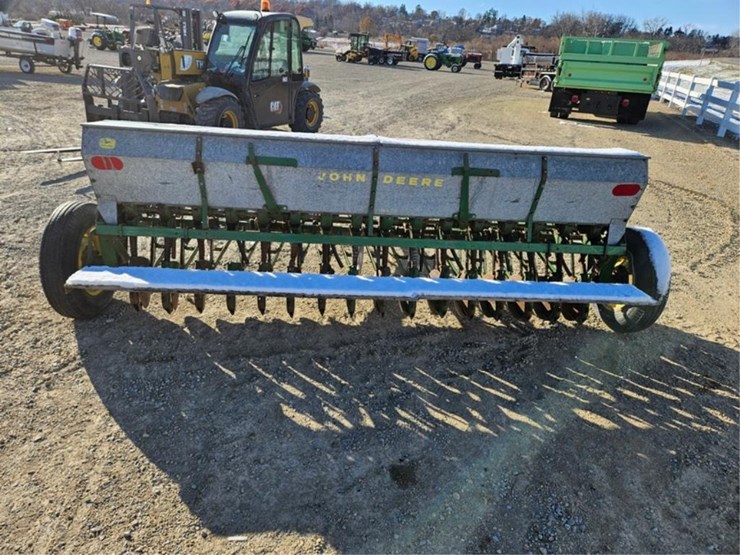 john-deere-10-image-4