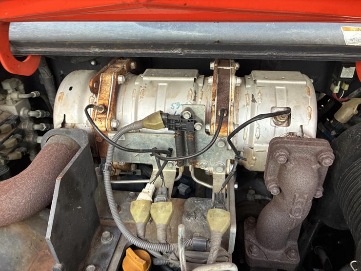 kubota-svl75-2-image-44