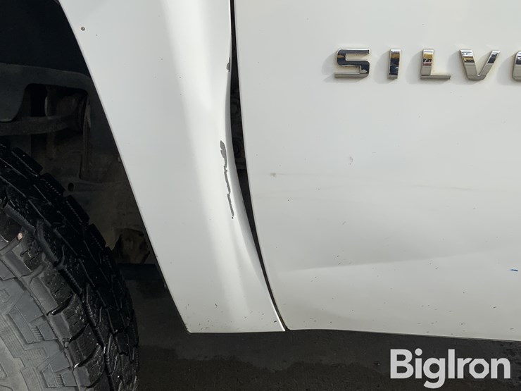 2012-chevrolet-silverado-3500-image-17