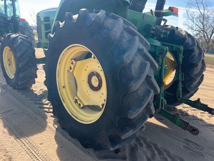 john-deere-6115d-image-18