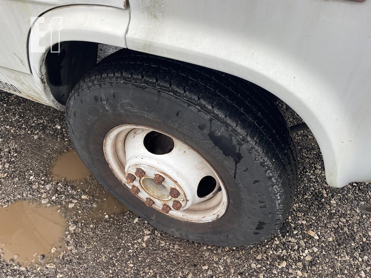 1993-gmc-3500-image-7