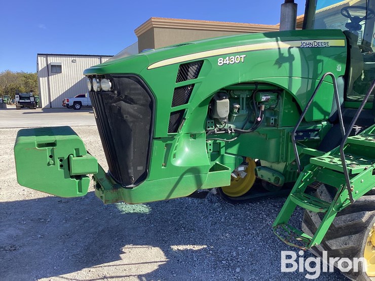 john-deere-8430t-image-15