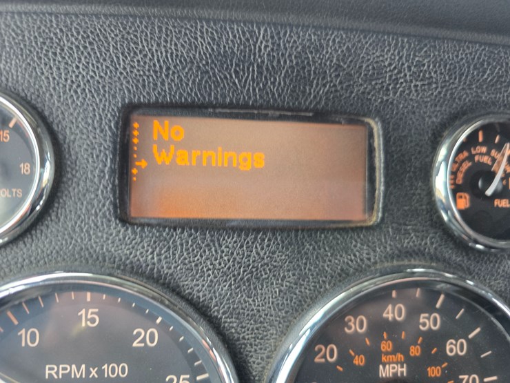 peterbilt-367-image-176