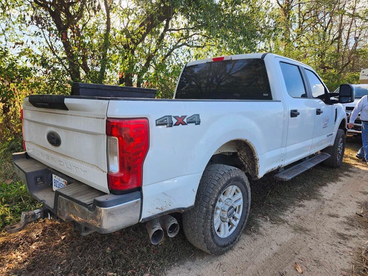 2019-ford-f250-image-5
