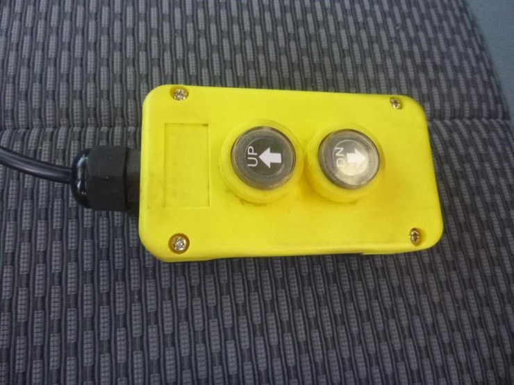 2011-ford-f550-image-6