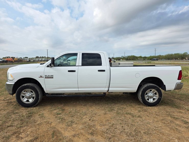 2018-dodge-2500-image-7