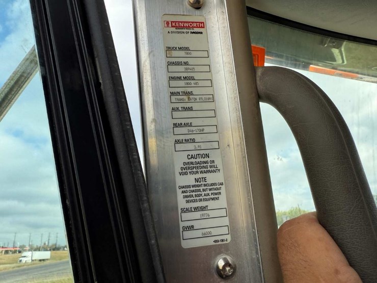 kenworth-t800-image-30