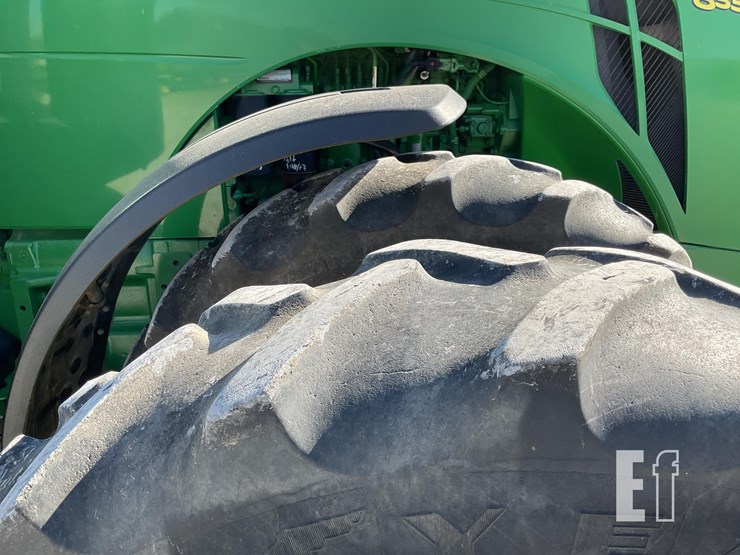 john-deere-8335r-image-13