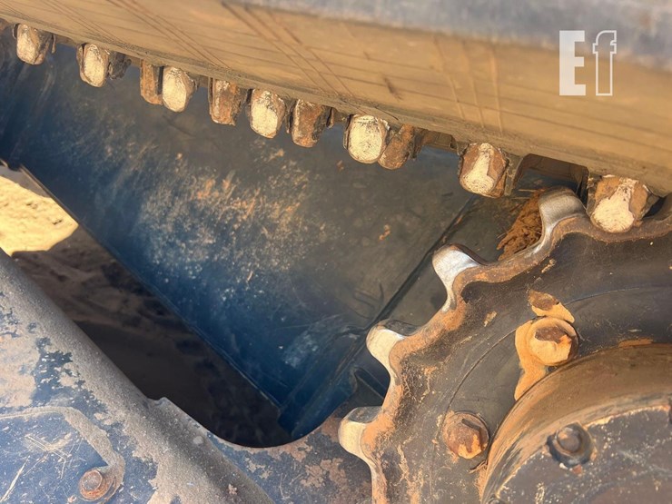 2013-kubota-svl90-2-image-21