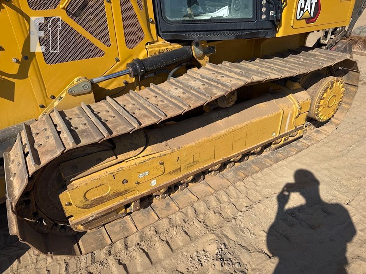 2021-caterpillar-d3-image-9