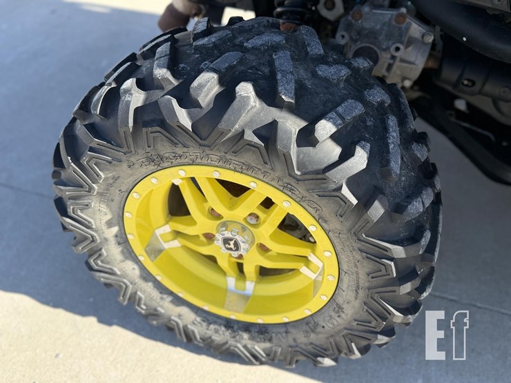 john-deere-gator-xuv-835m-image-19