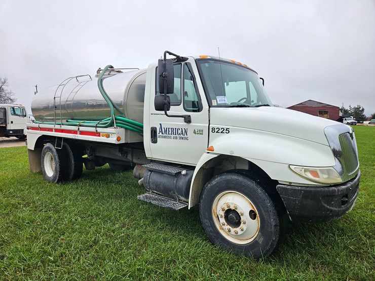 international-durastar-4400-image-23