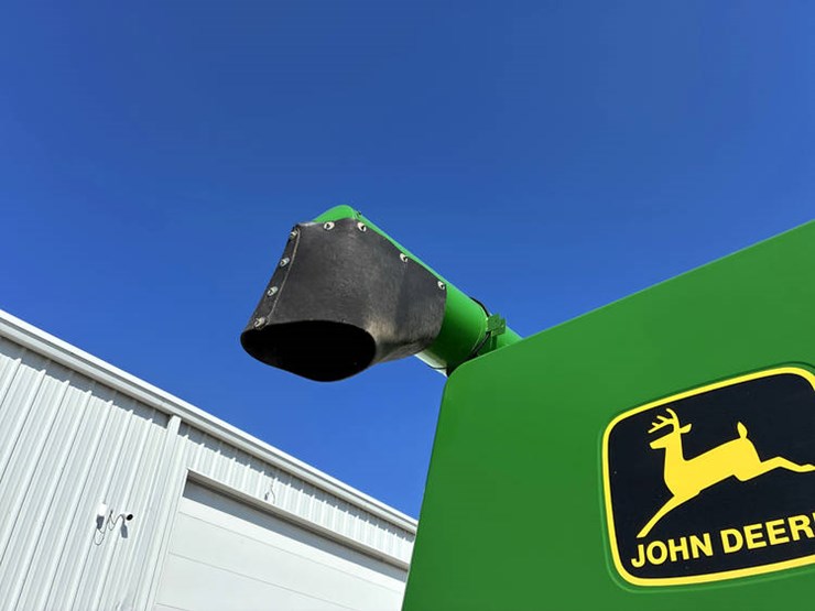john-deere-9400-image-28