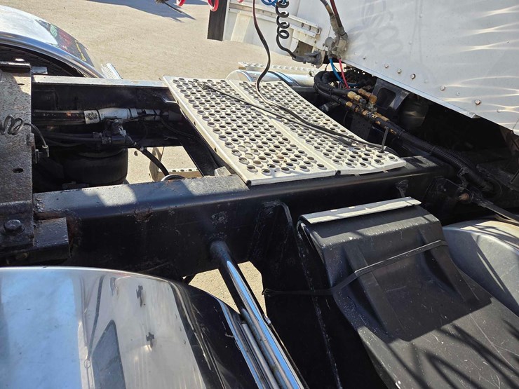 kenworth-t800-image-28