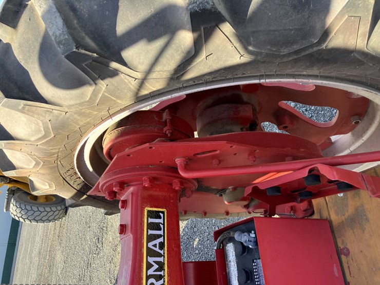 #122326-•-ih-f-20-image-21