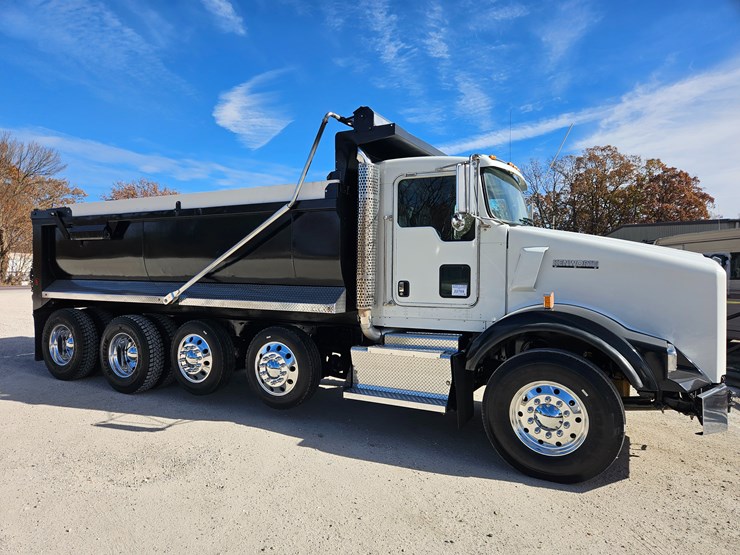 kenworth-t800-image-23