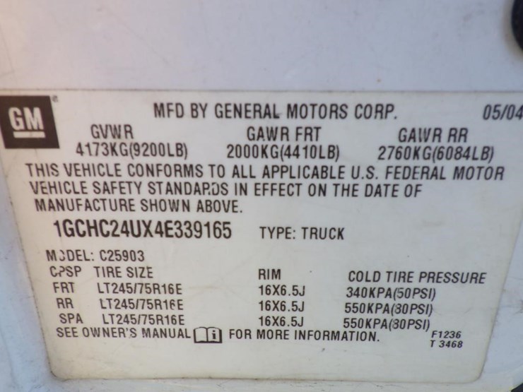 2004-chevrolet-2500hd-image-17