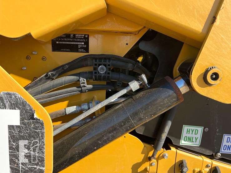 caterpillar-299d2-image-16