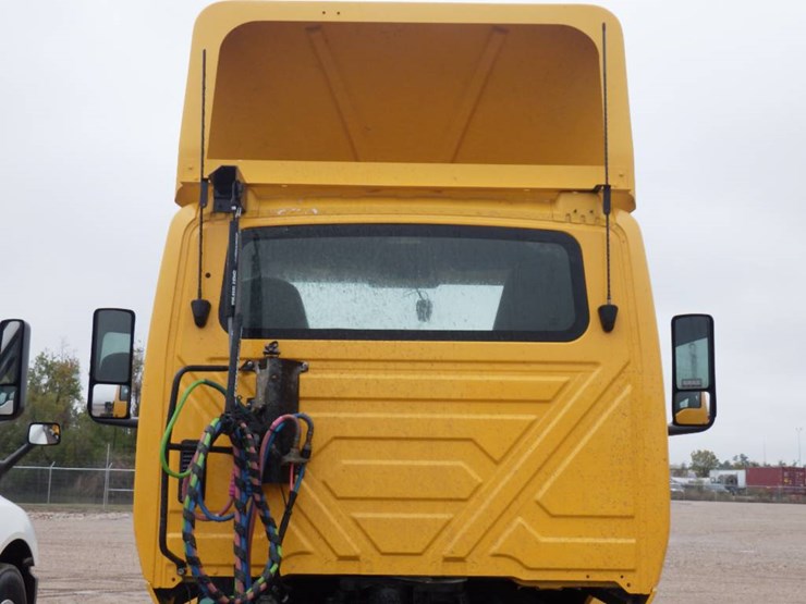 2019-international-lt-image-11