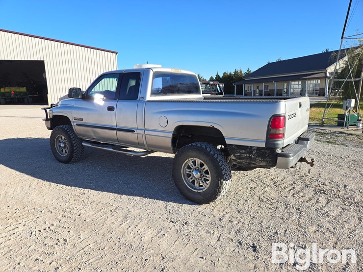 dodge-ram-2500-image-7