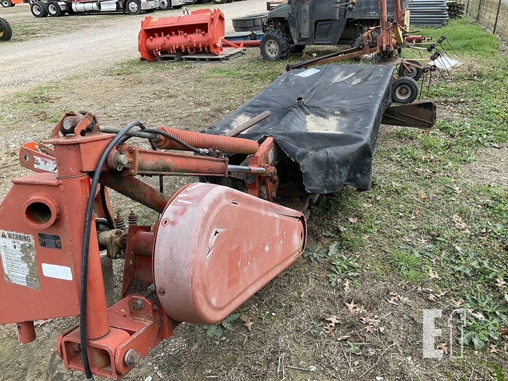 hesston-1006-image-4