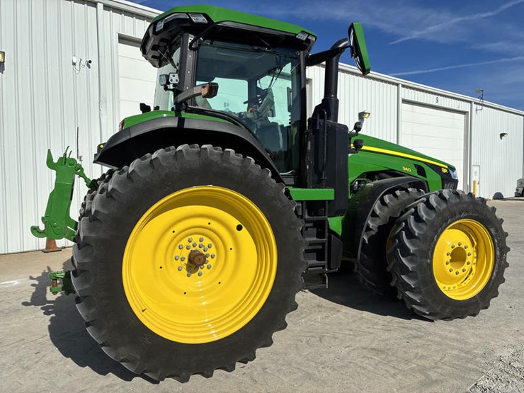 john-deere-8r-340-image-5