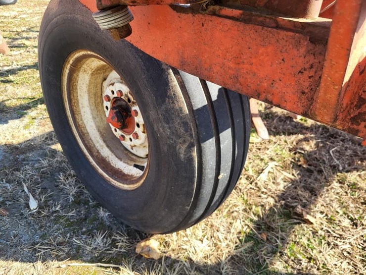 allis-chalmers-1300-field-cultivator-image-30