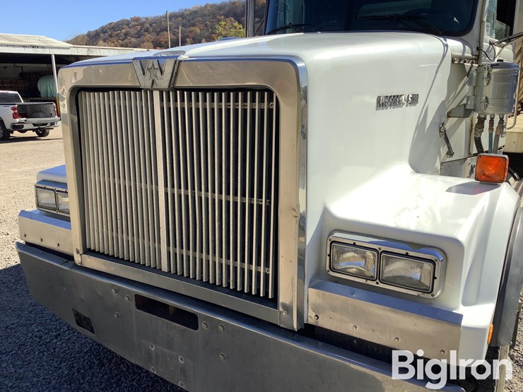 2000-western-star-4964f-image-15