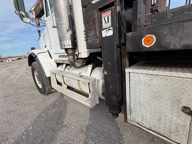 national-1100-image-12