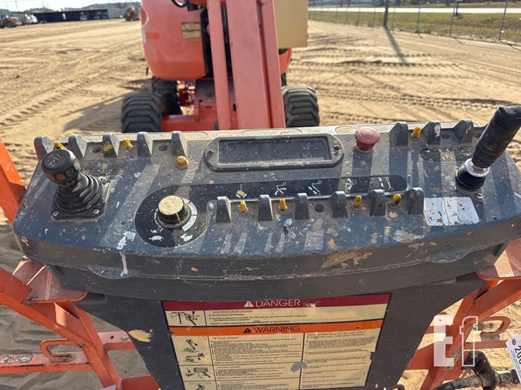 2006-jlg-450aj-ii-image-22