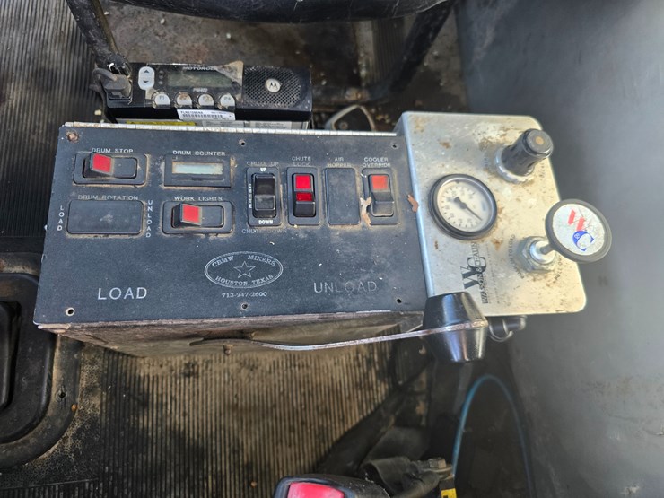 peterbilt-357-image-82