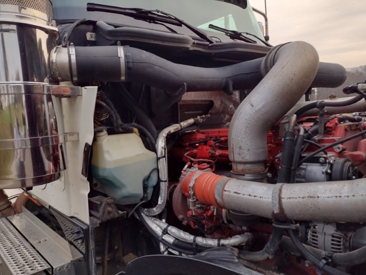 international-hx520-image-22