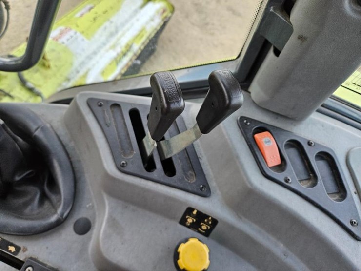 massey-ferguson-4325-image-33