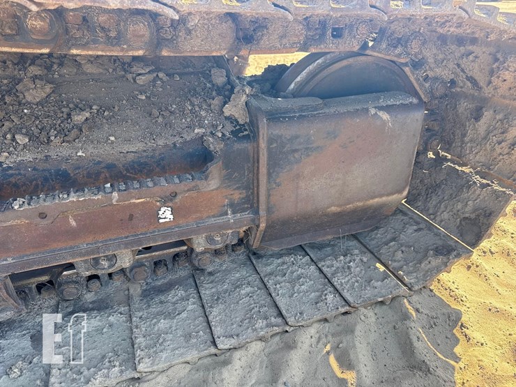 caterpillar-323-image-17