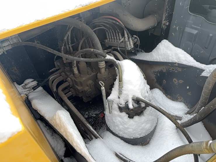 kobelco-sk260-lc-9-image-6