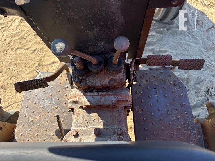 massey-ferguson-275-image-21