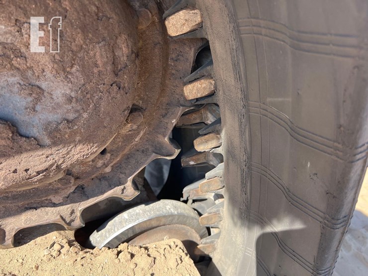 2023-bobcat-t770-image-10